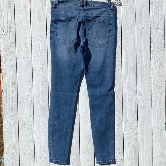 Jolt Jeans - Picture 3 of 5